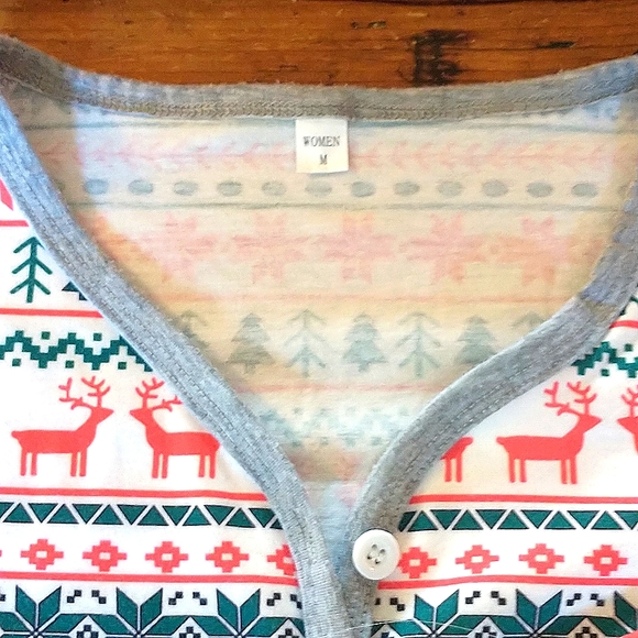 Medium Women's Christmas/Winter Pajamas - Picture 2 of 6